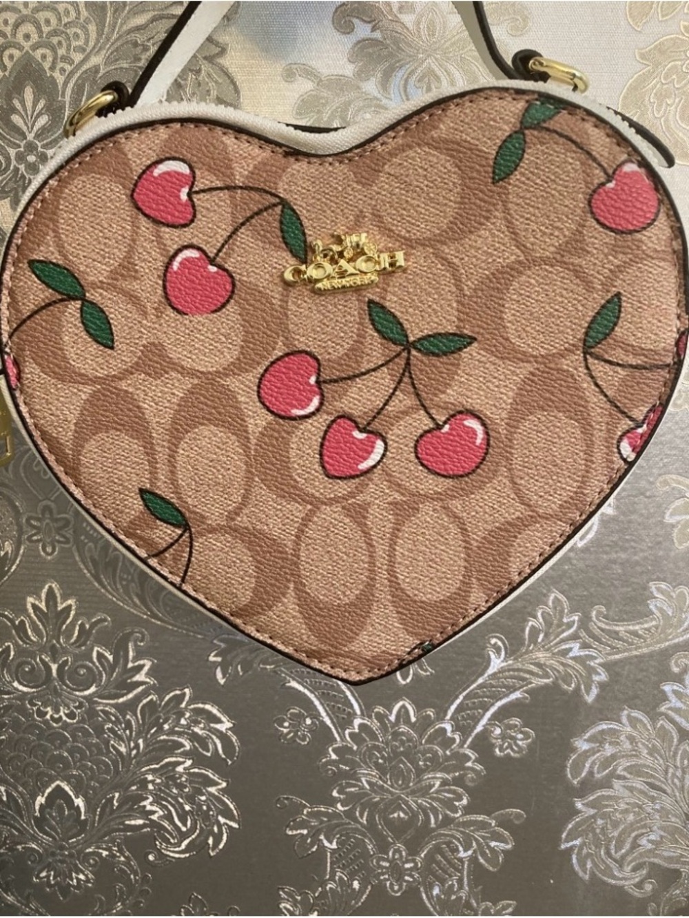 🍒Cherry Crossbody in Pink and Tan🤎